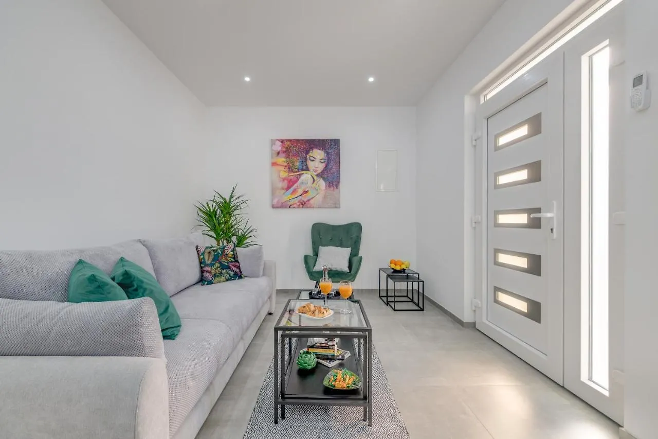 Brand New Luxury Apartment Asi Split