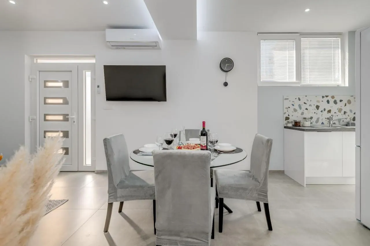Brand New Luxury Apartment Asi Split 0*,  Kroatien