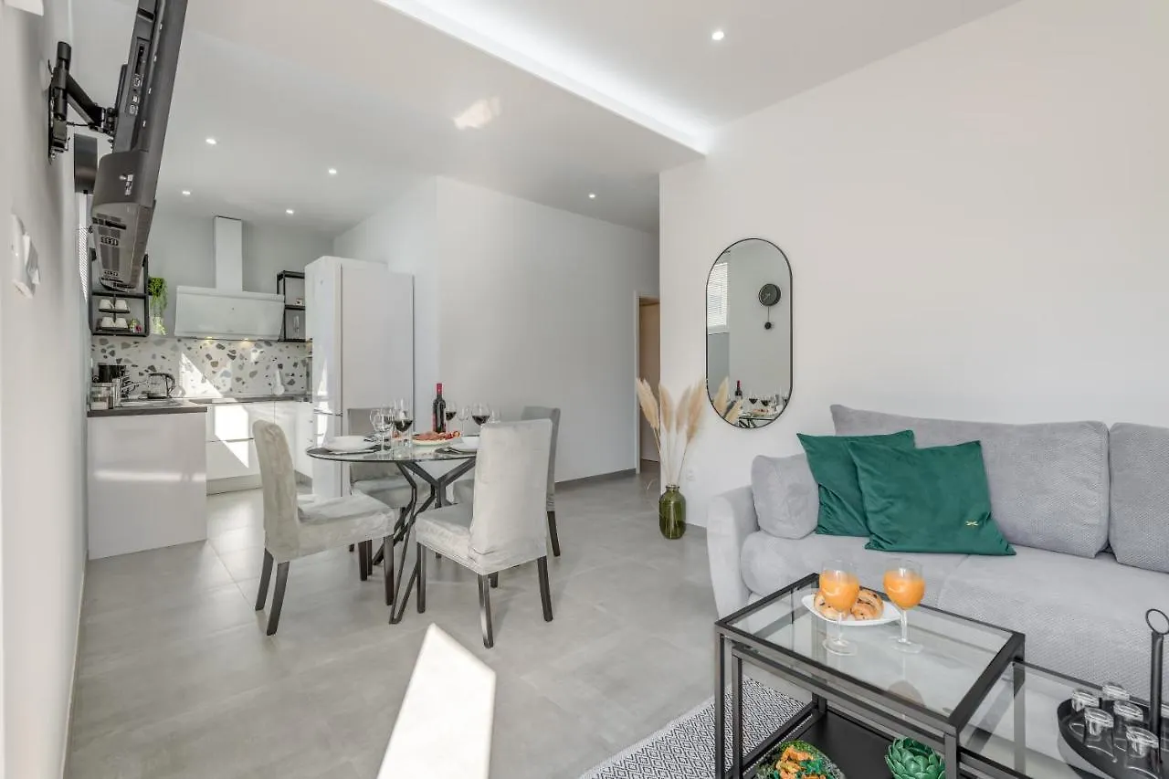 Brand New Luxury Apartment Asi Split